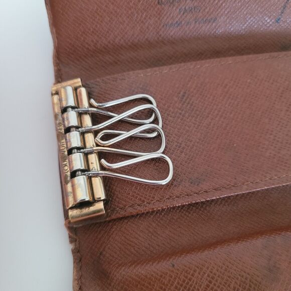 Authentic Louis Vuitton Monogram Multicles 4 Key Hooks Case Brown Small 2003 - Picture 5 of 10